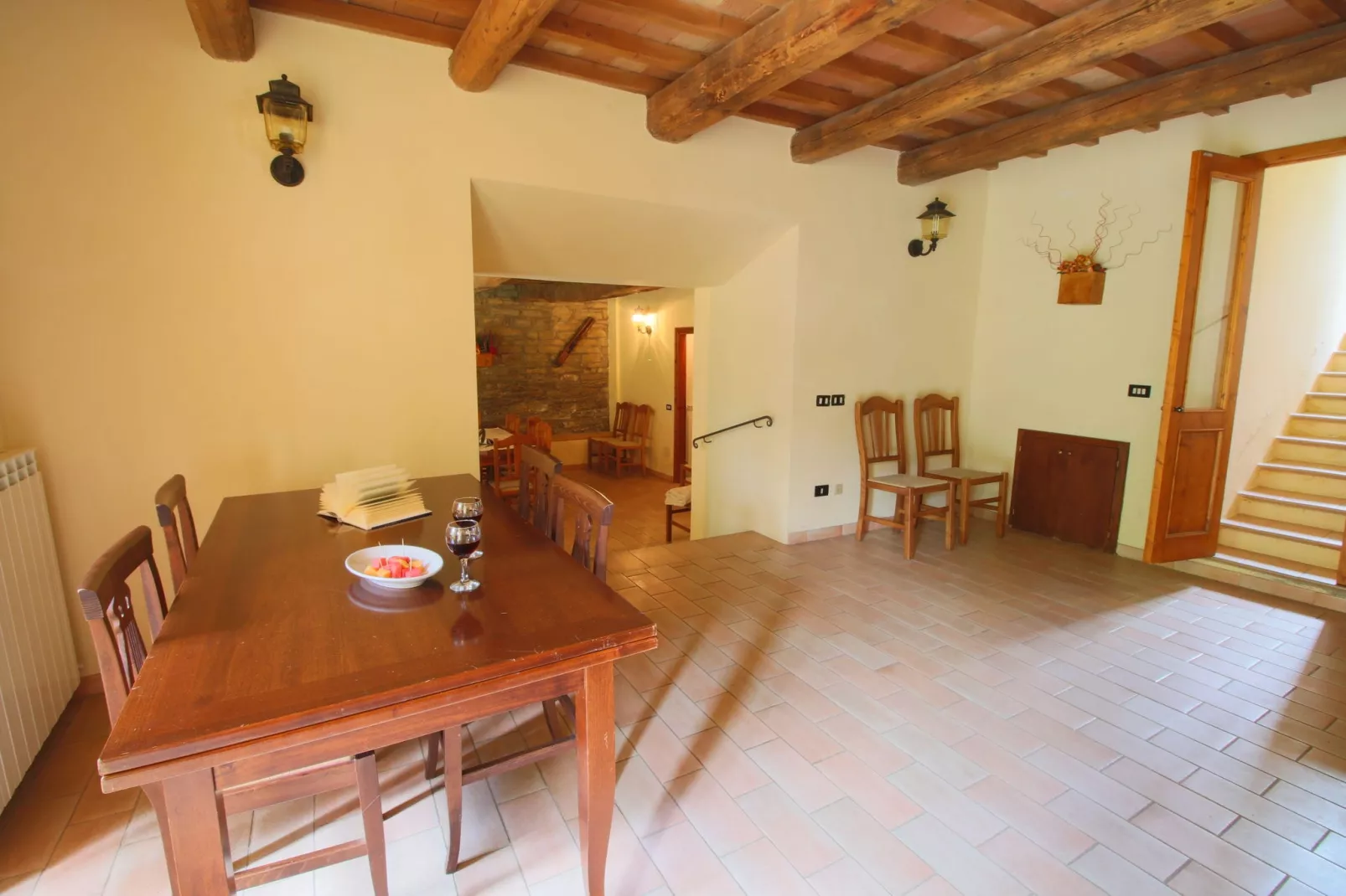 Cal' Bianchino-Living room