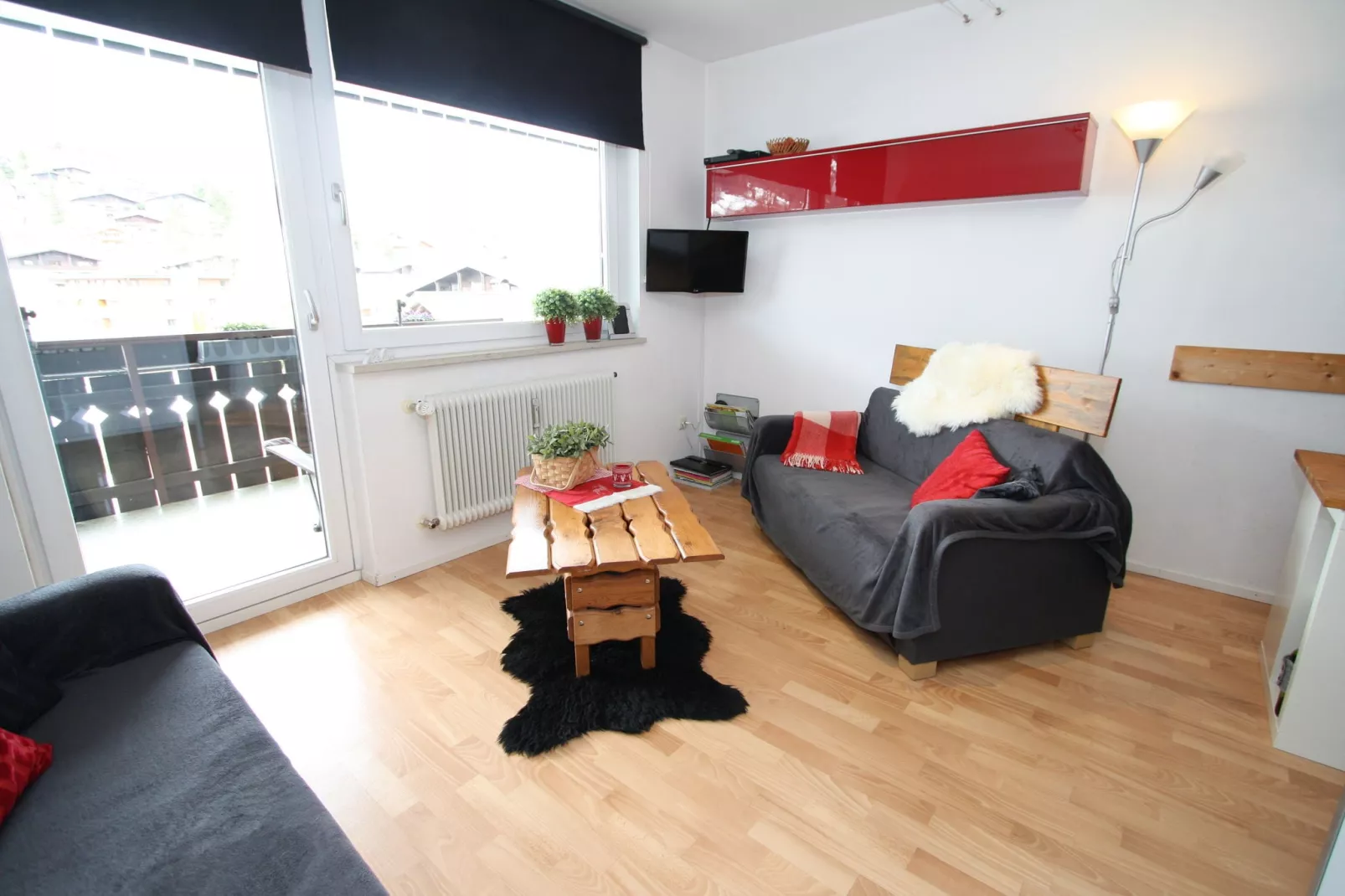 Apartment Urchen-Living room