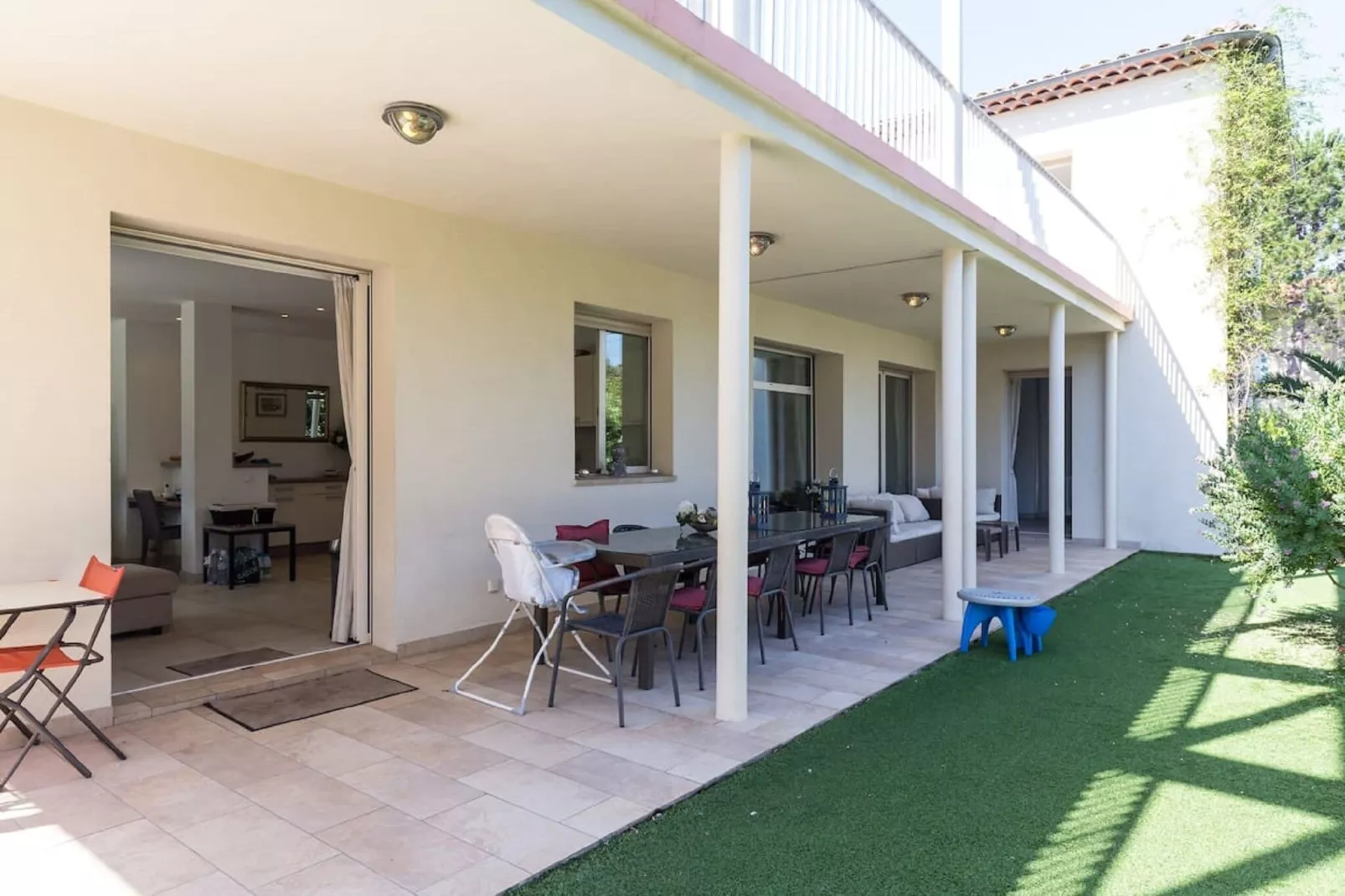 Residence Dulys-Exterior summer