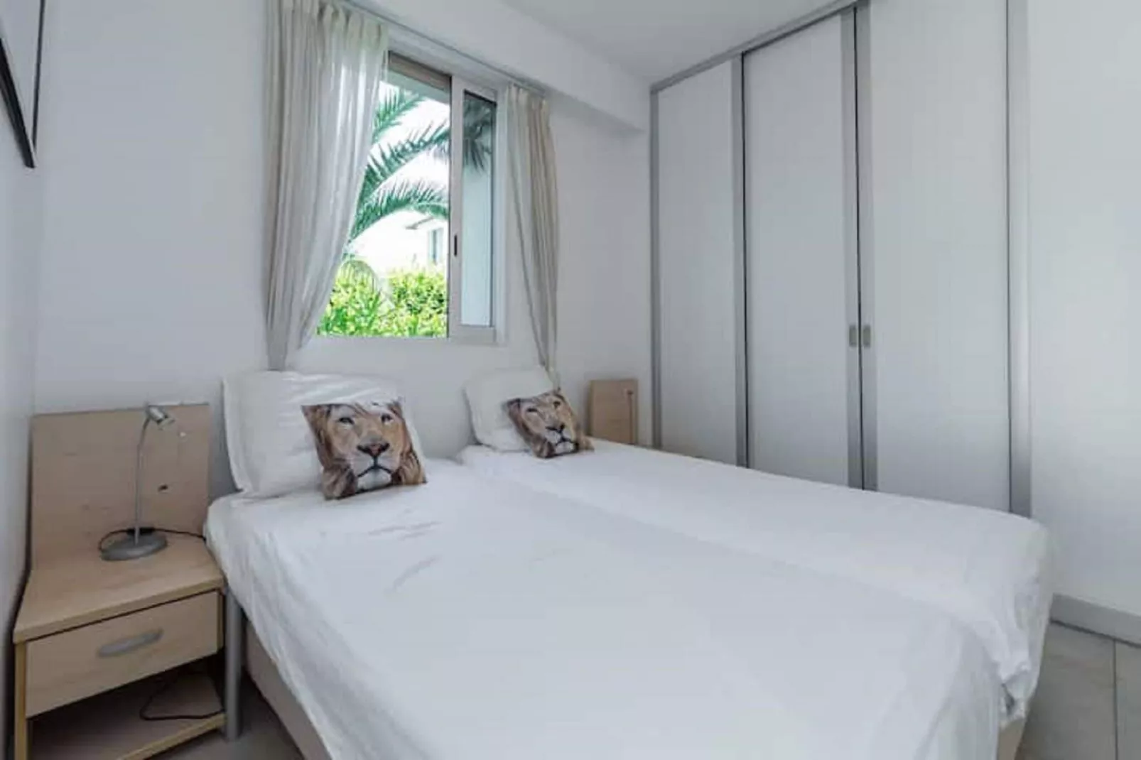 Residence Dulys-Bedroom