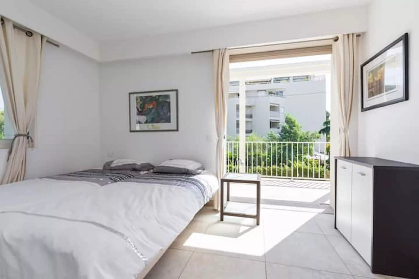 Residence Dulys-Bedroom