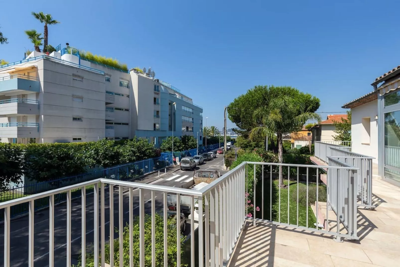 Residence Dulys-View summer