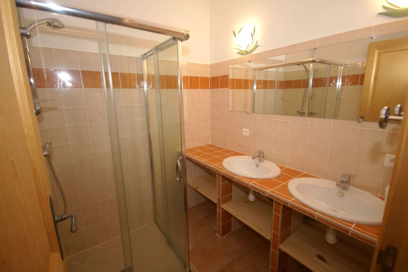 Maison de vacances  - Beaulieu-Bathroom