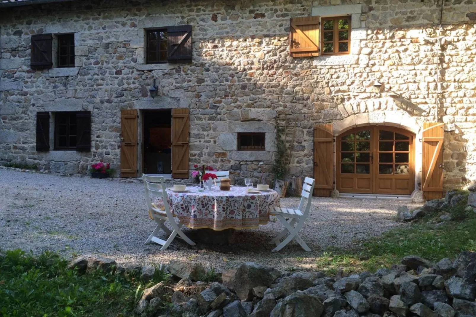Maison de vacances - St Pierre Sur Doux-Exterior summer