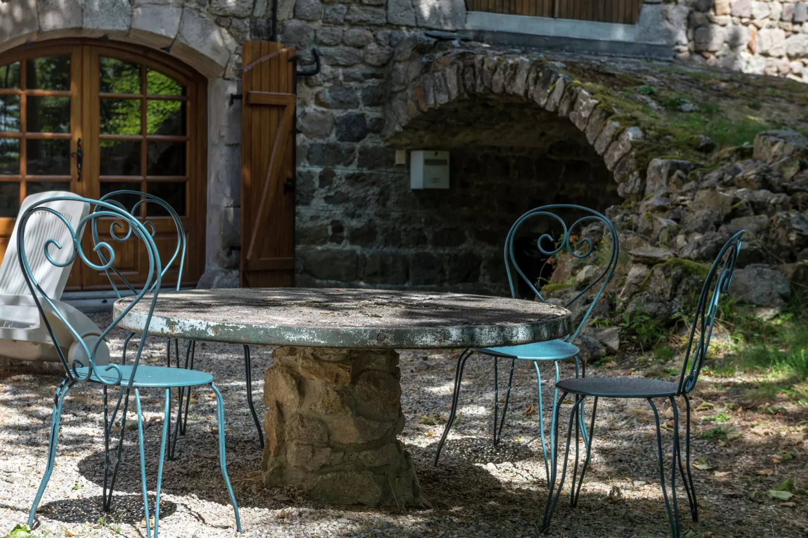 Maison de vacances - St Pierre Sur Doux-Gardens summer