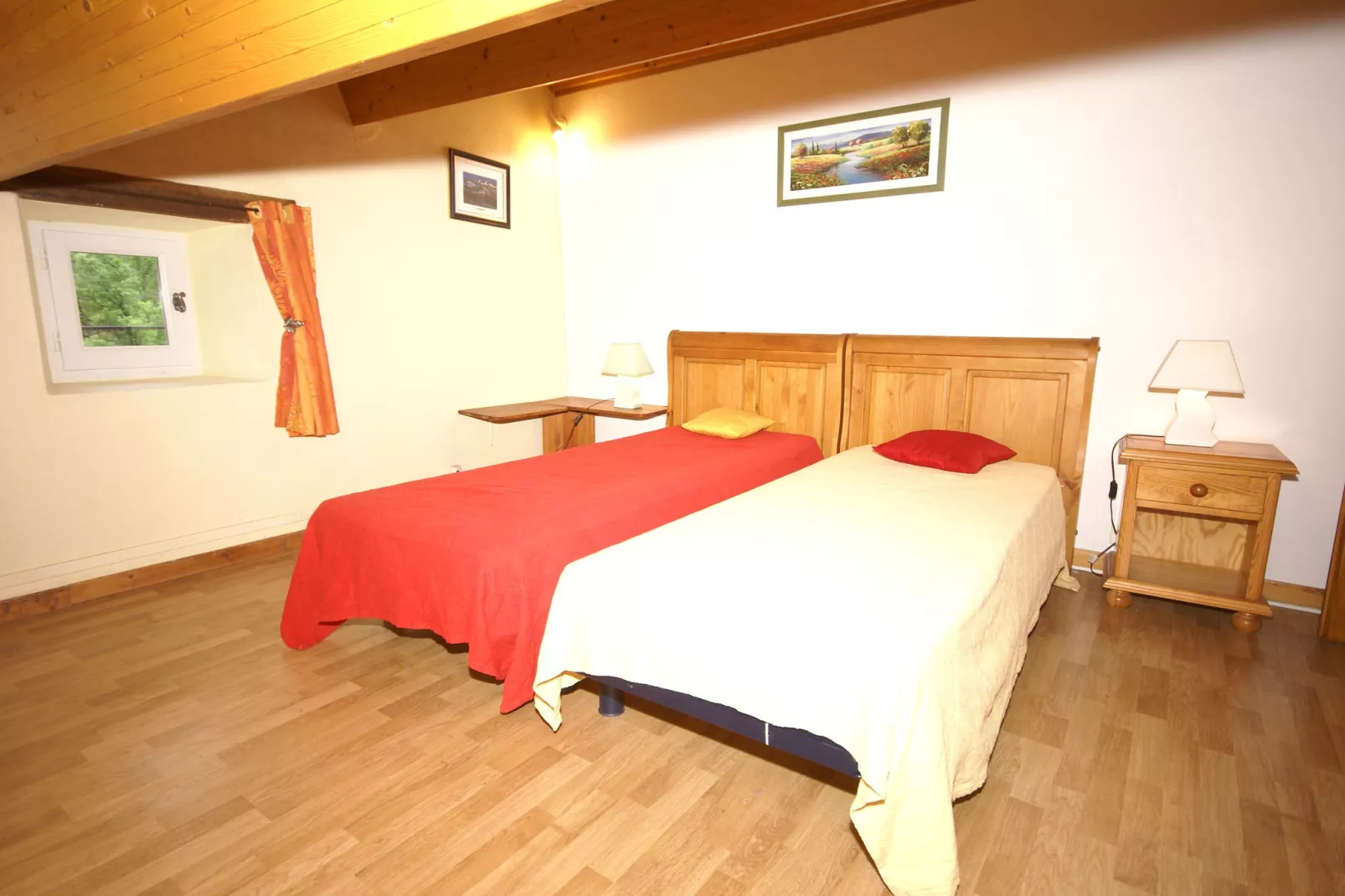 Gite - SAINT PONS-Schlafzimmer