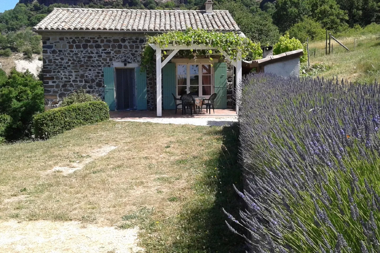 Gite - SAINT PONS-Gärten Sommer