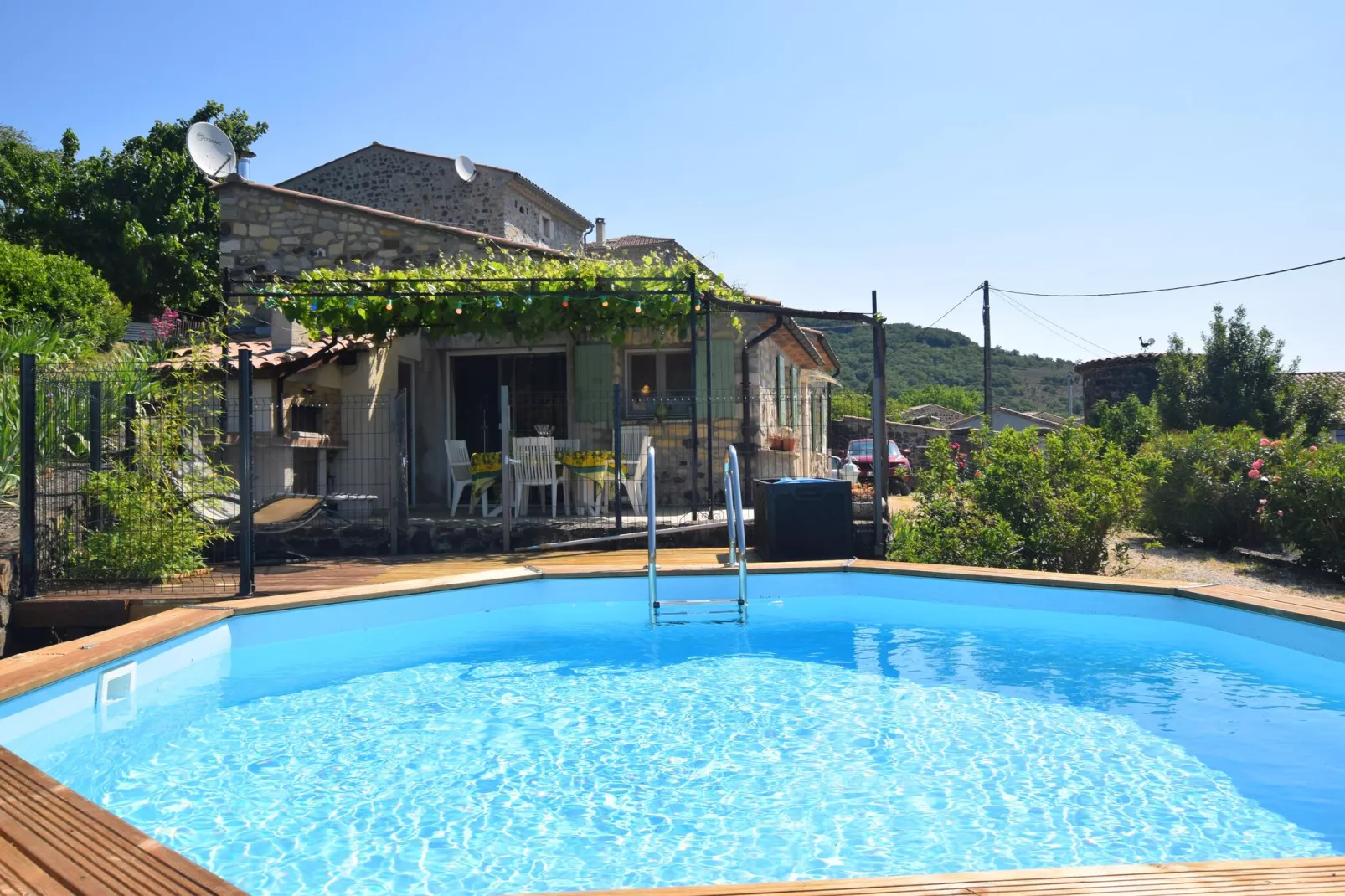 poolofhouse