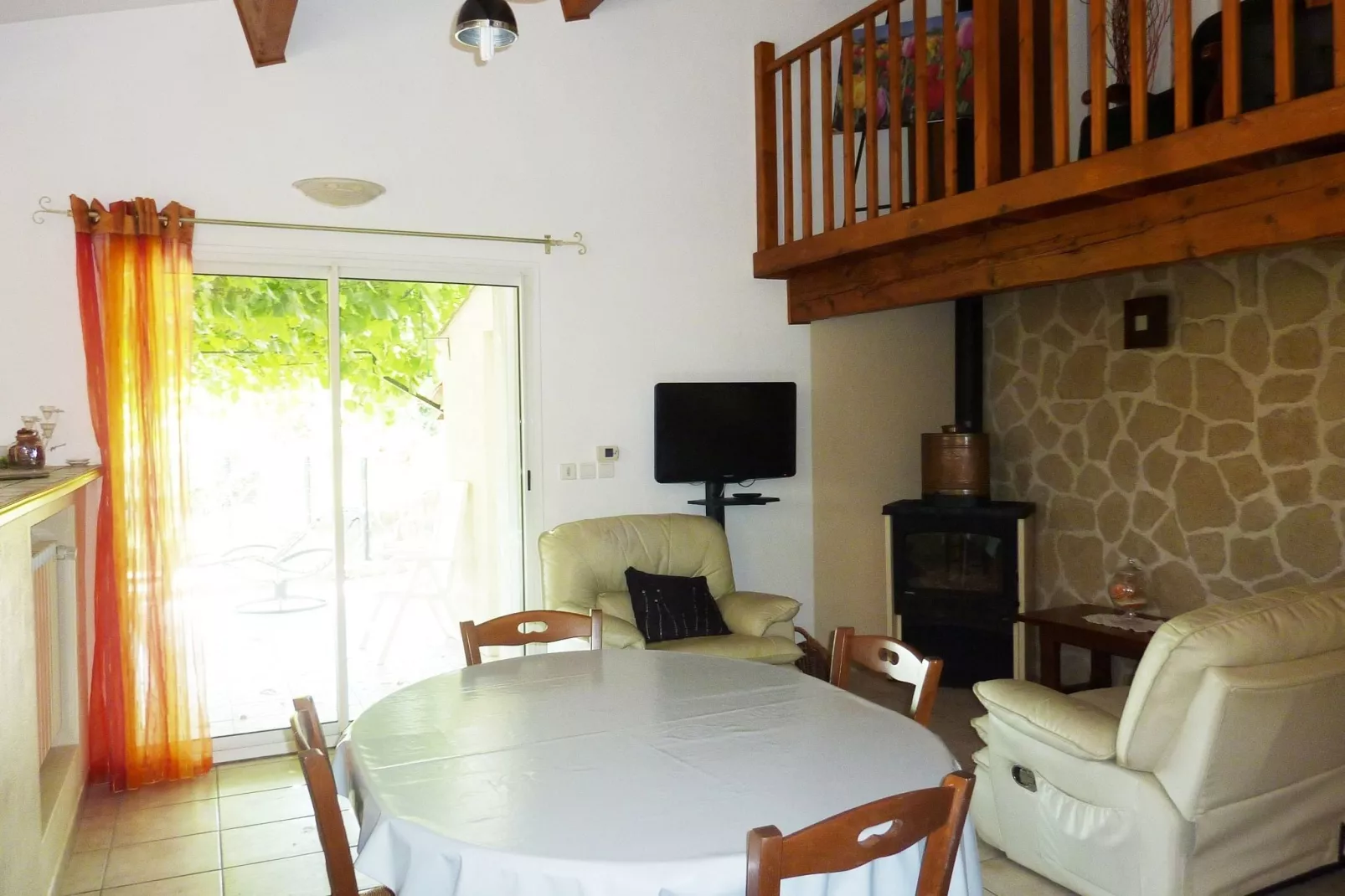 Maison de village-Living room