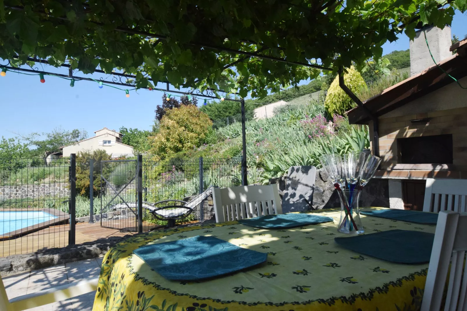 Maison de village-Terrace balcony