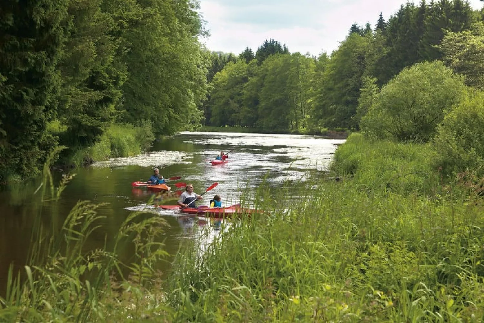 Village de Vacances Oignies 2-Areas summer 5km