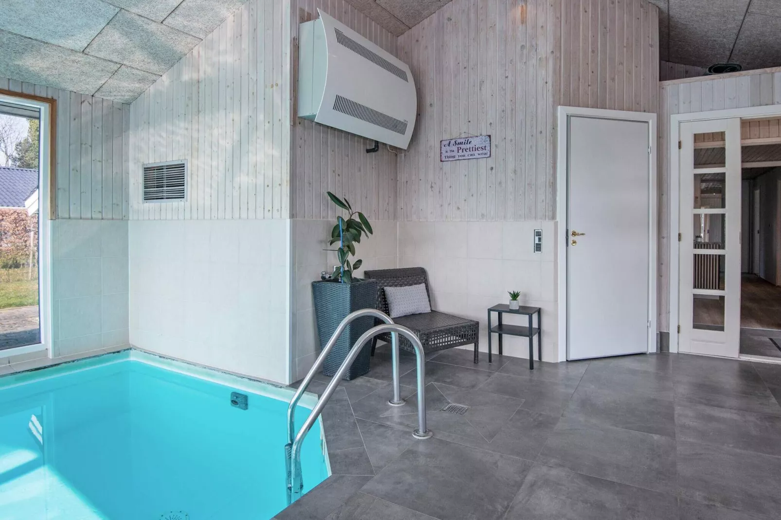 9 person holiday home in Juelsminde-Pool
