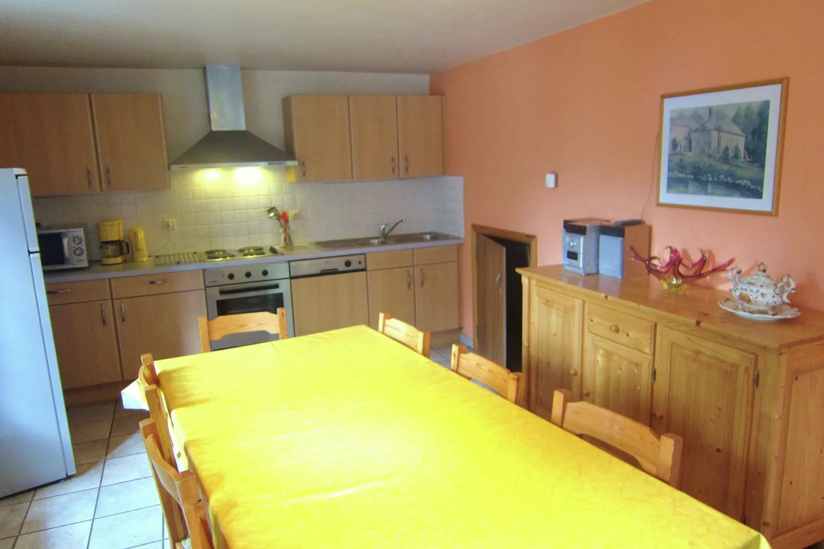 Gite du Viroin 2-Dining room