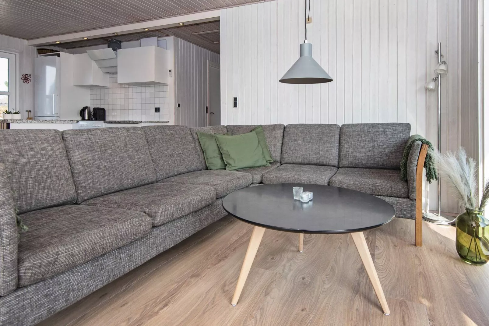 9 person holiday home in Juelsminde-Indoor