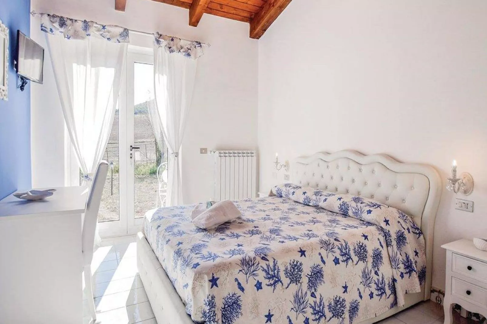 Botti House-Bedroom