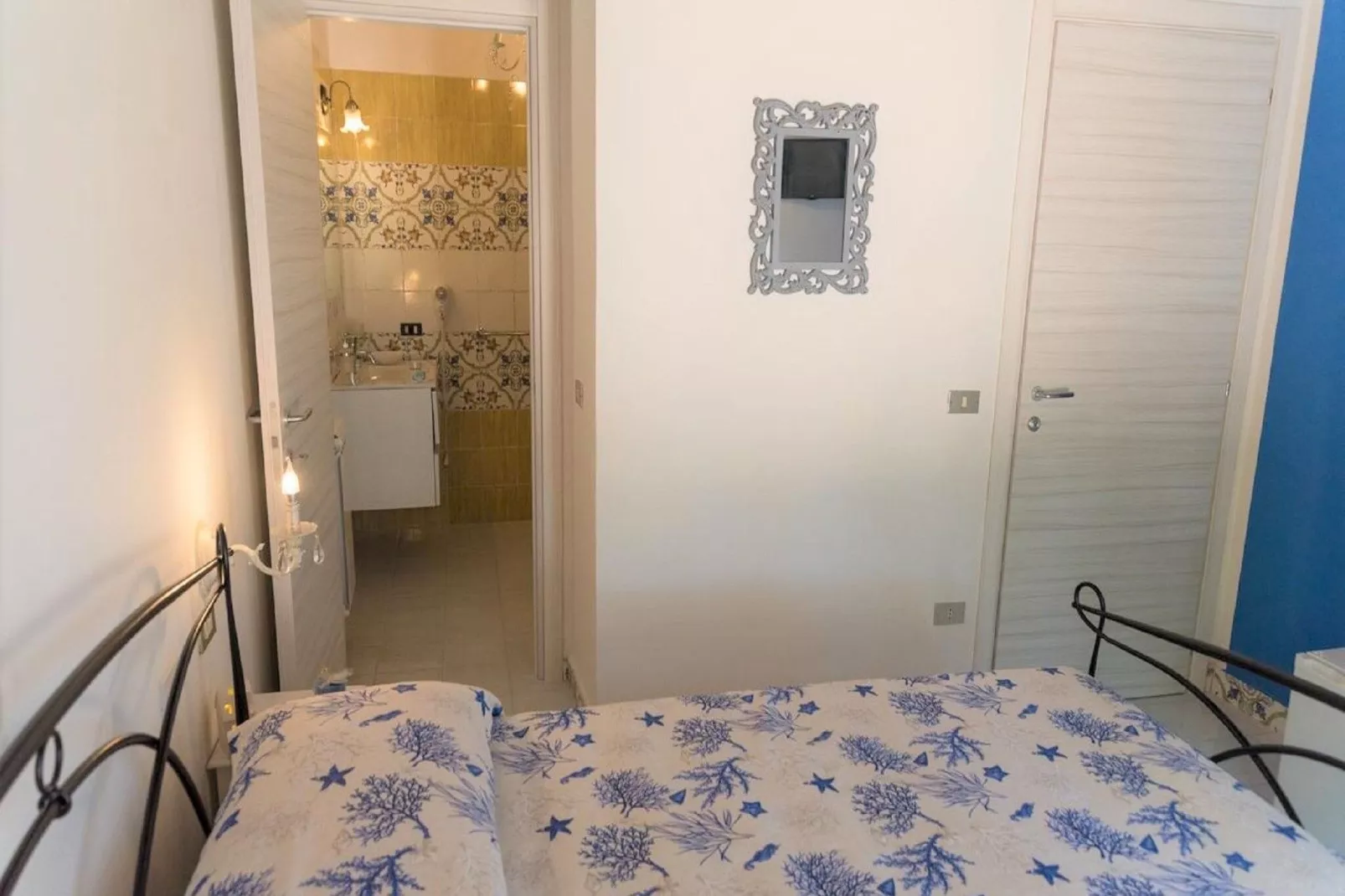 Botti House-Bedroom