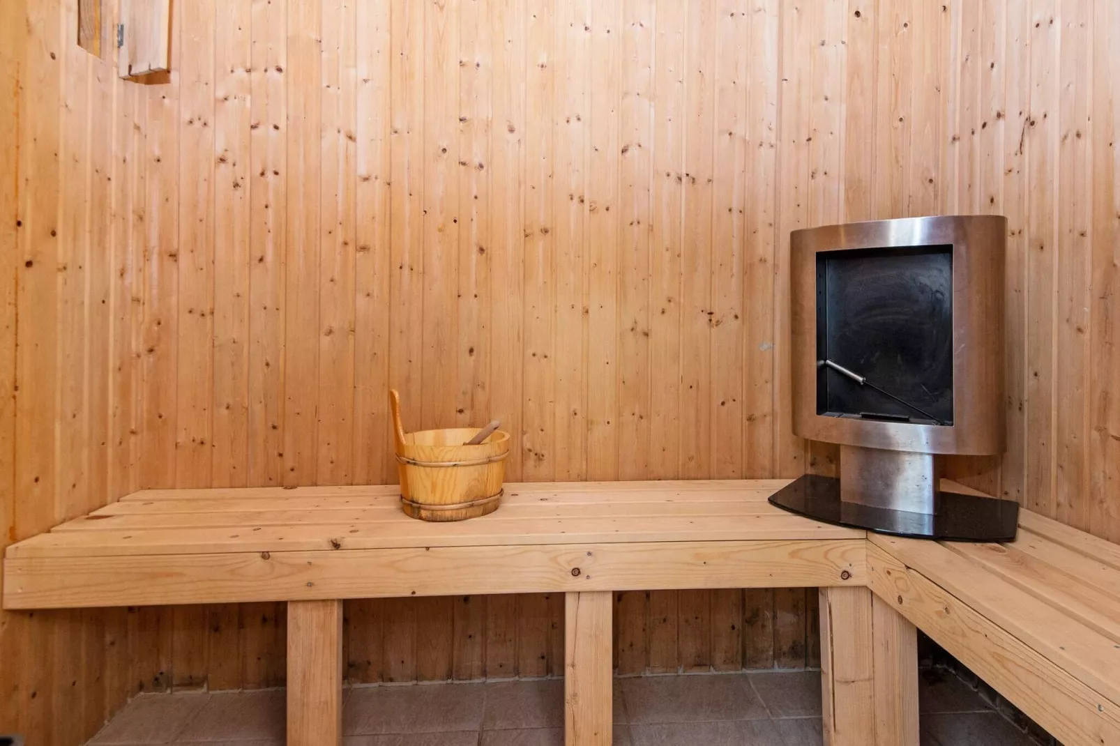 9 person holiday home in Juelsminde-Sauna