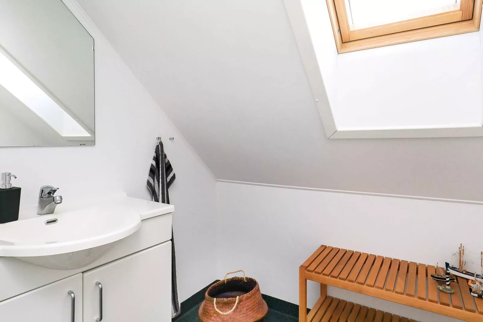 6 person holiday home in Brenderup Fyn-Indoor