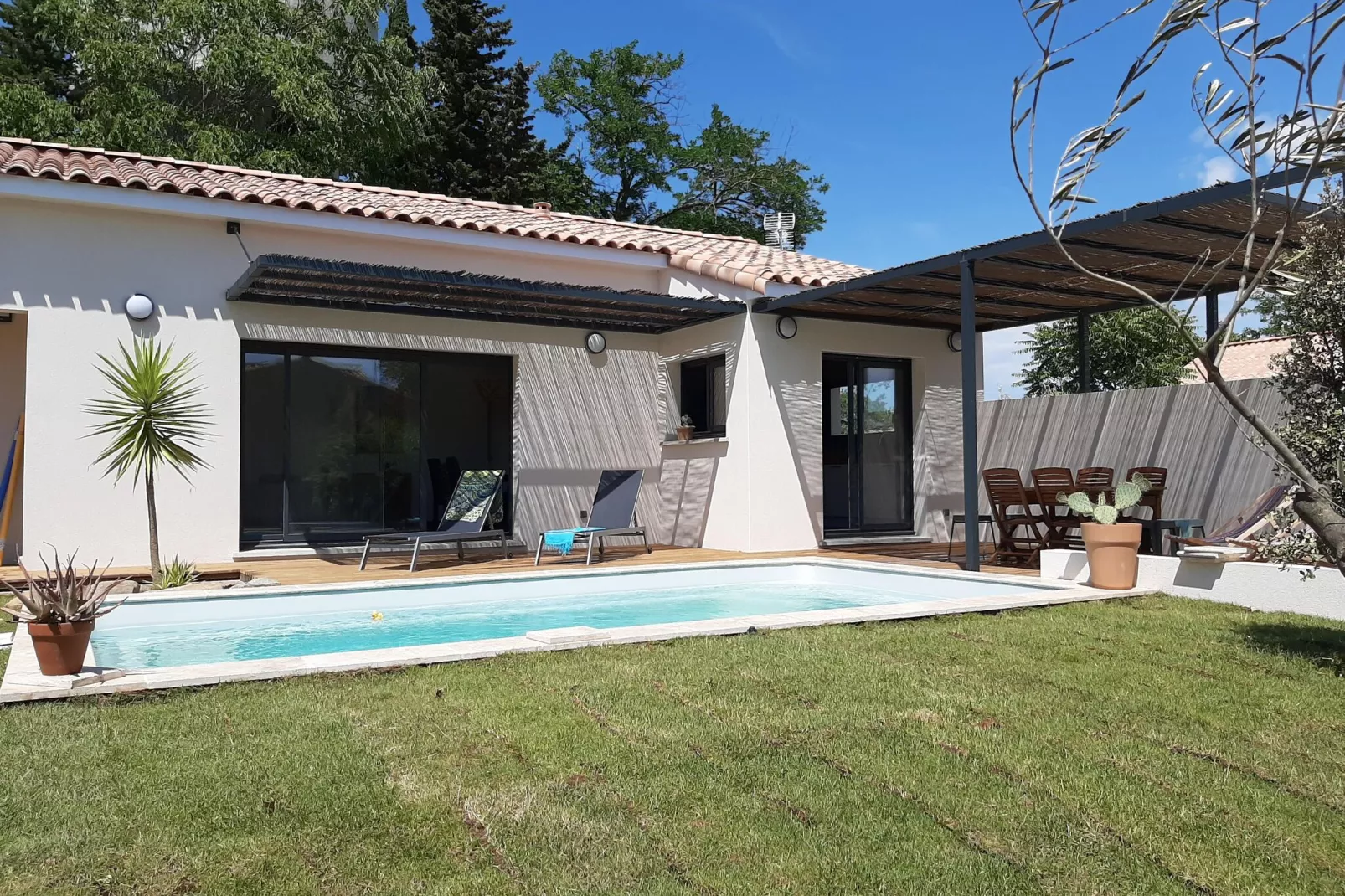Villa Sainte Valière Bob et Bobette-Gärten Sommer