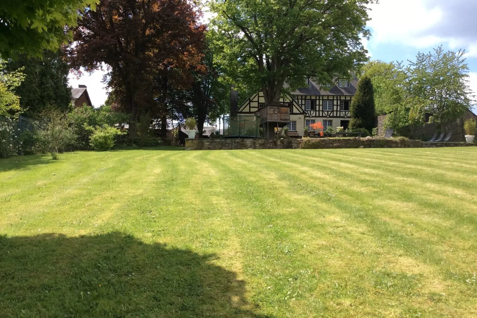 Domaine des Officiers-Gärten Sommer