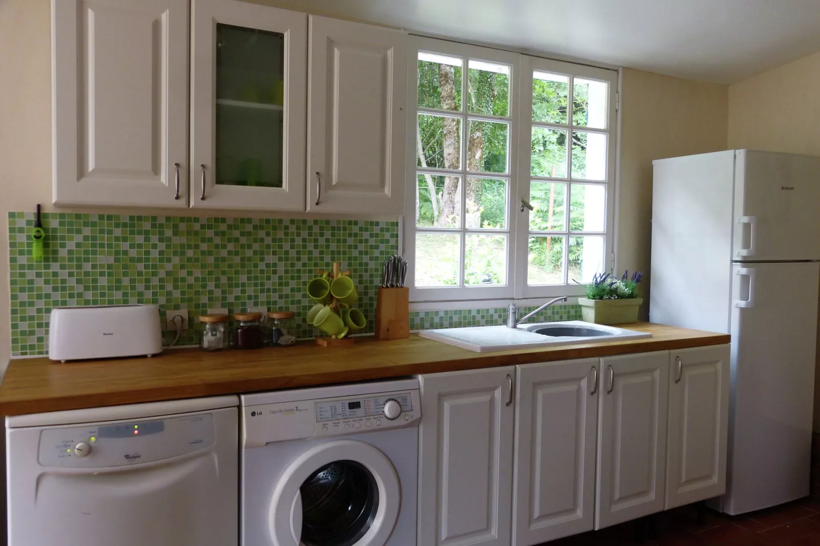 A little house in the mountains-Kitchen
