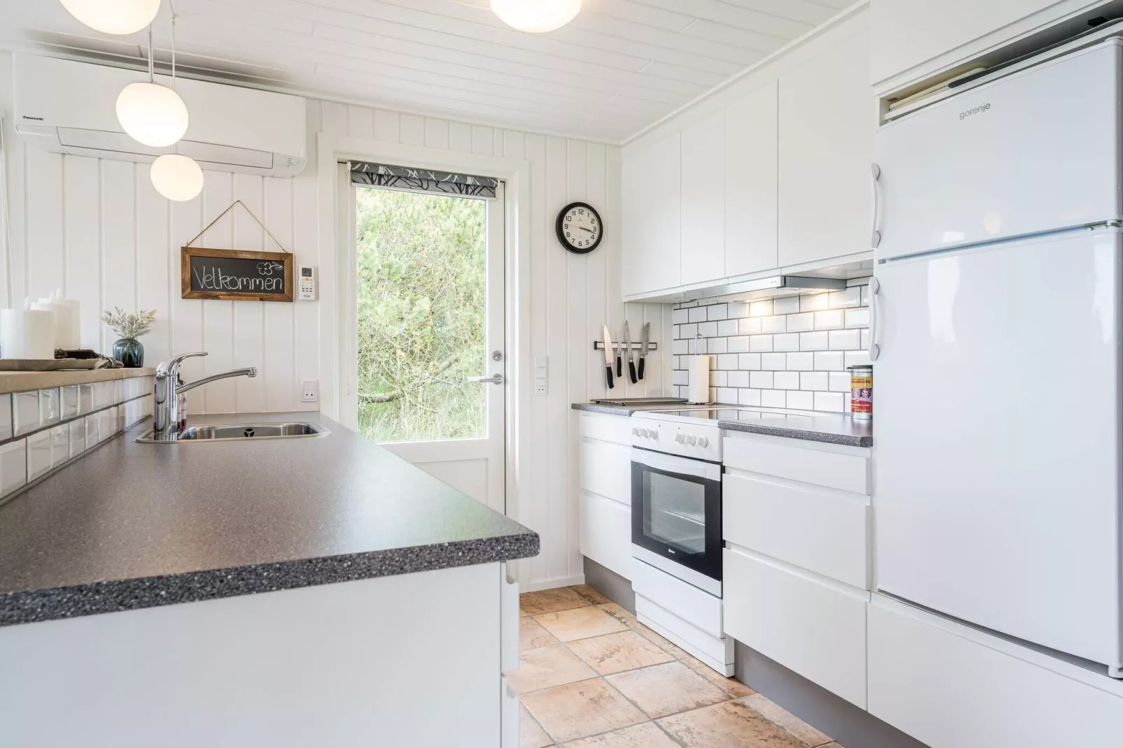 5 person holiday home in Henne-Indoor