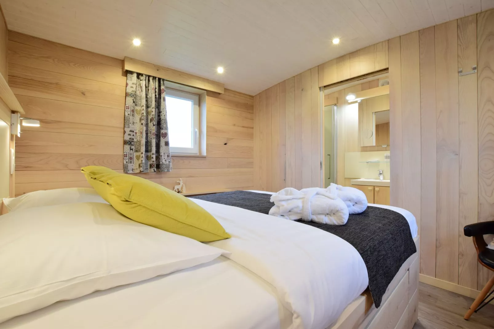 La roulotte des Ardennes-Bedroom
