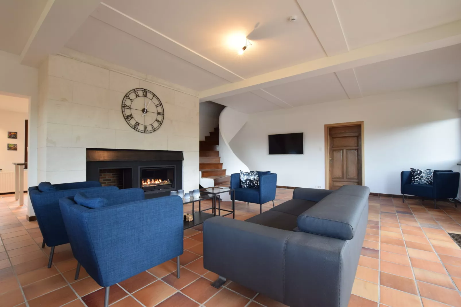 Au Bonalfa 2-Living room