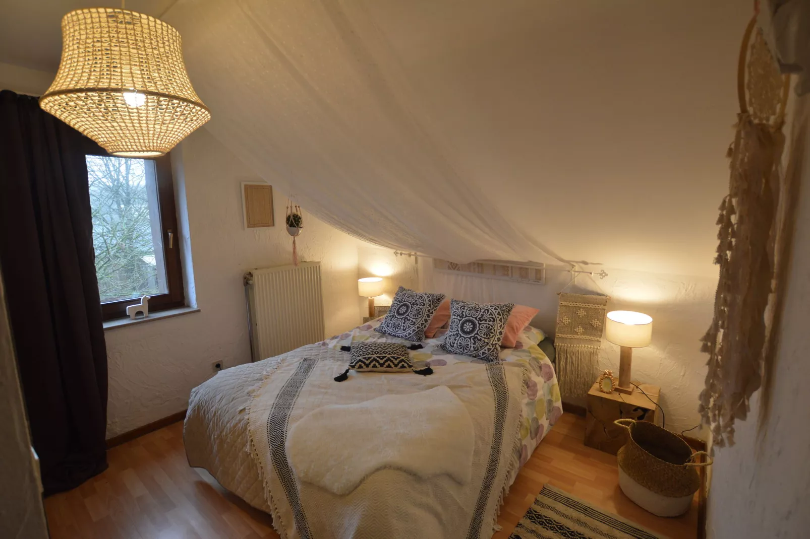 Commanster-Bedroom