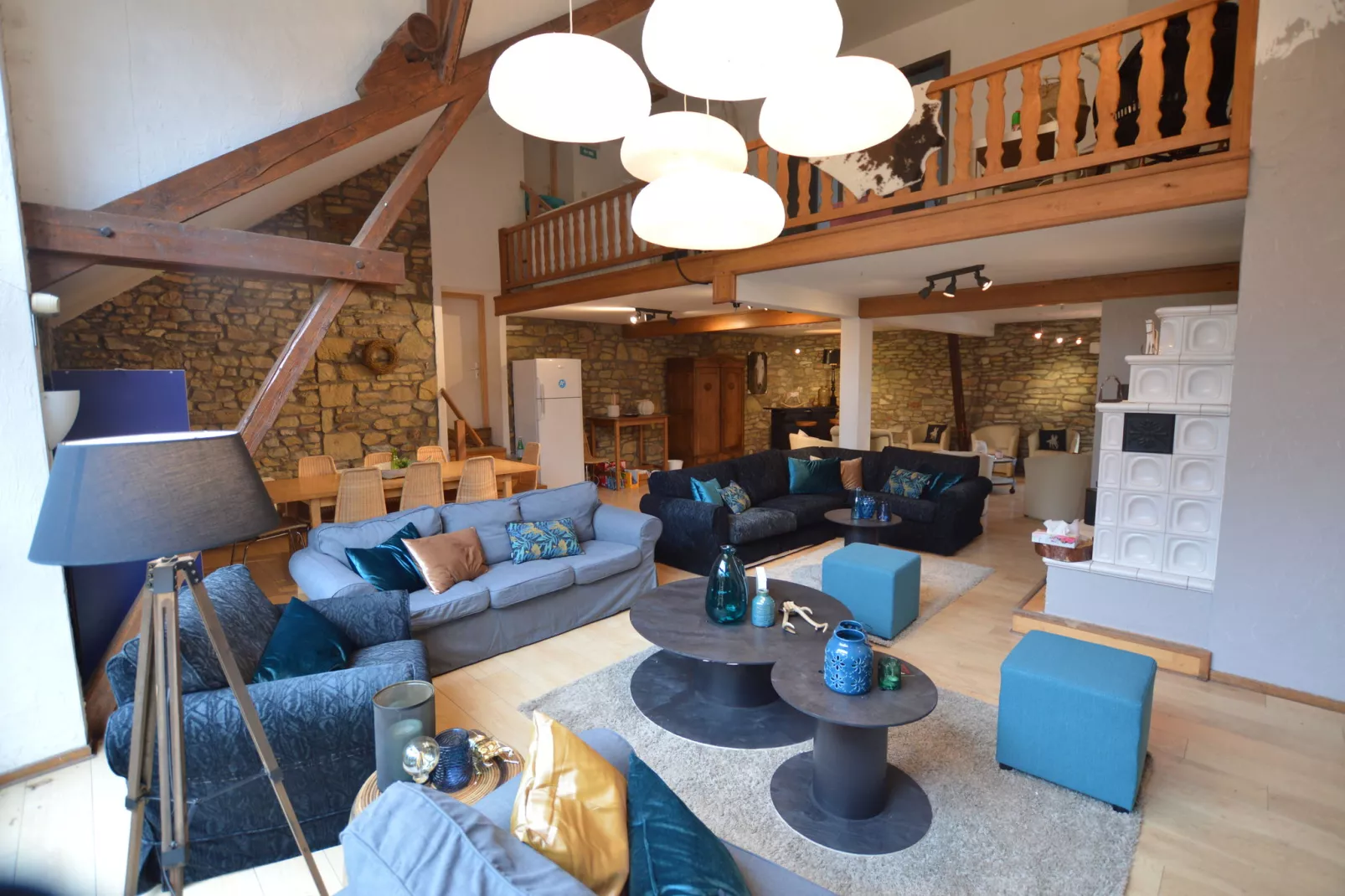 Commanster-Living room