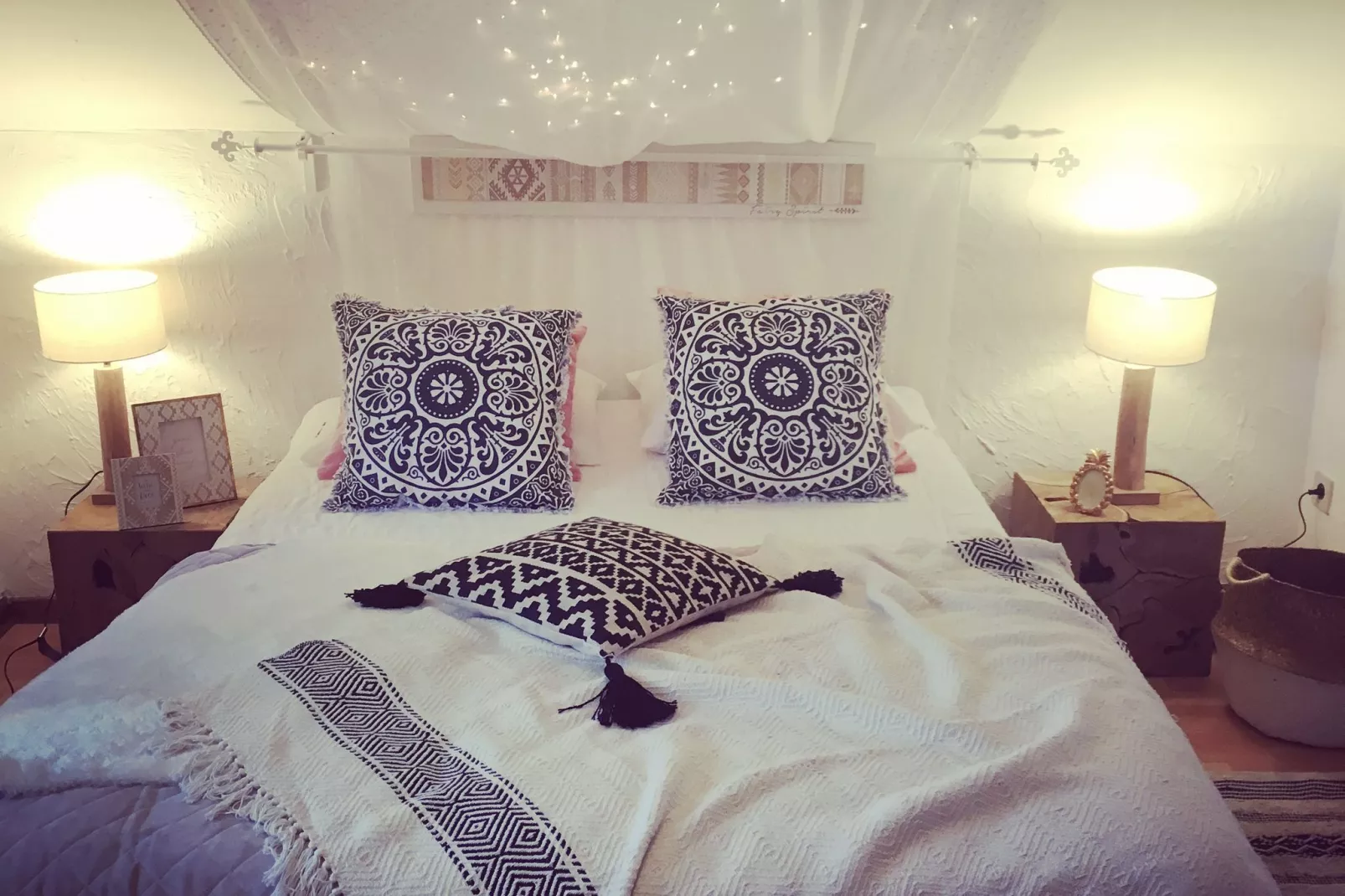 Commanster-Bedroom