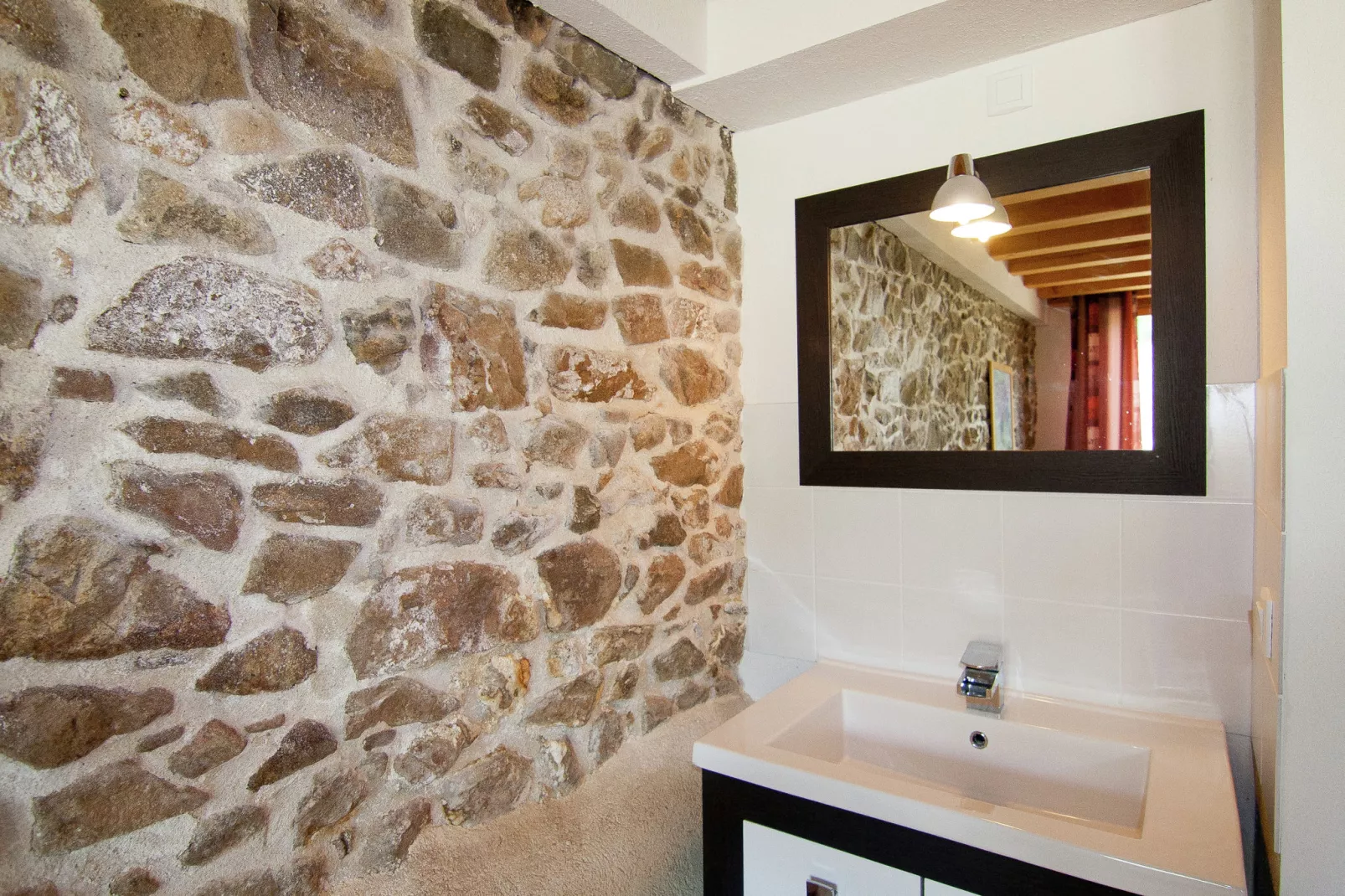 Le Triangle-Salle de bain