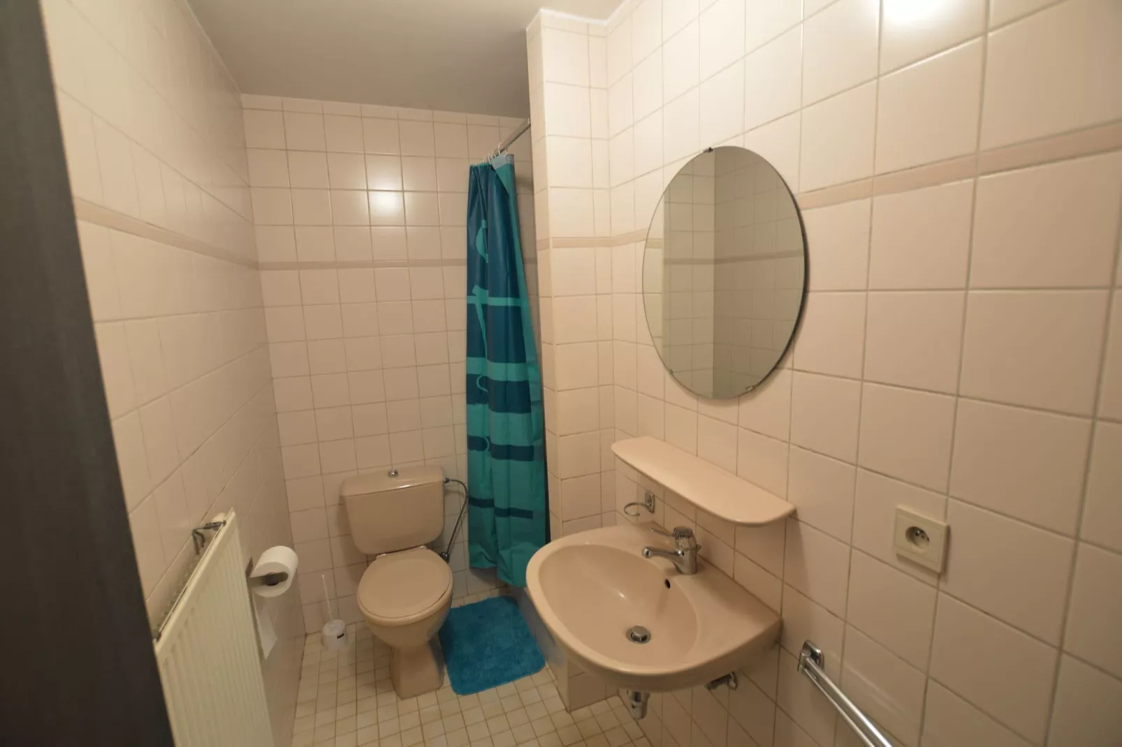 Commanster-Bathroom