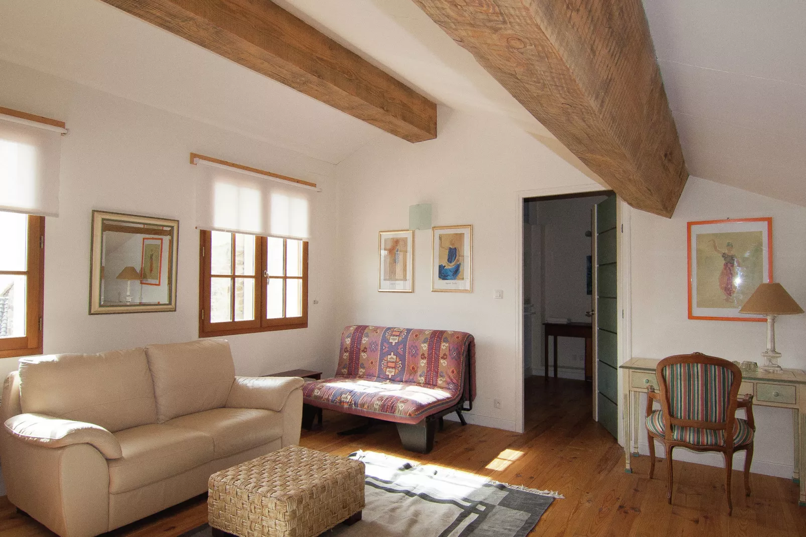 Le Cabriolet-Bedroom