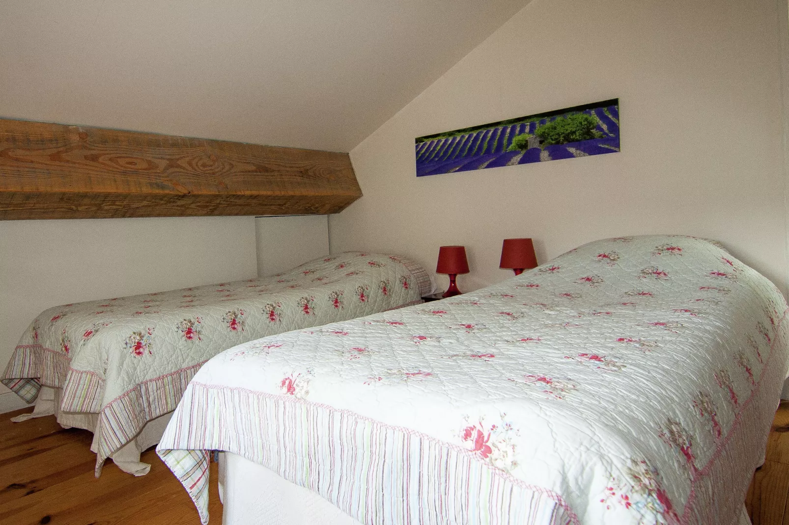 Le Cabriolet-Bedroom