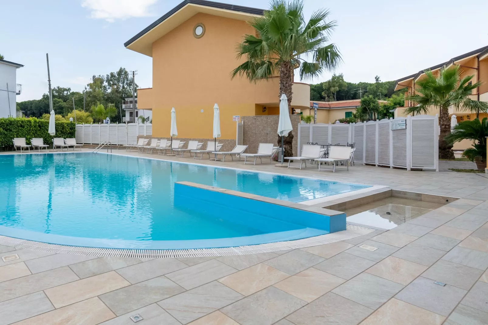 Conca degli Dei con giardino-Schwimmbad