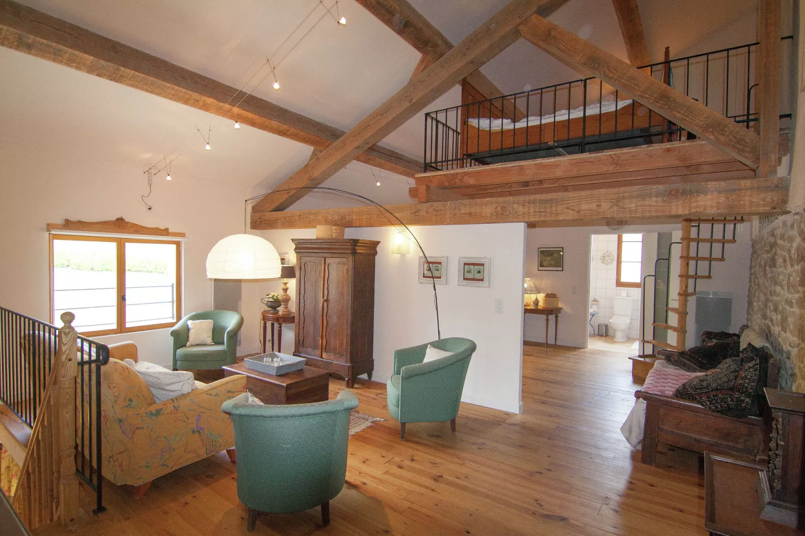 Domaine de Bellac 32P-Living room