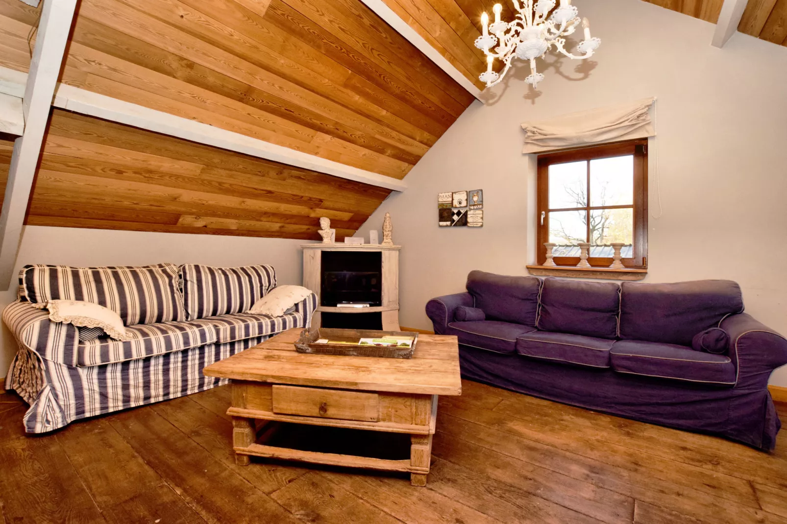 Châteaubriand-Wohnzimmer