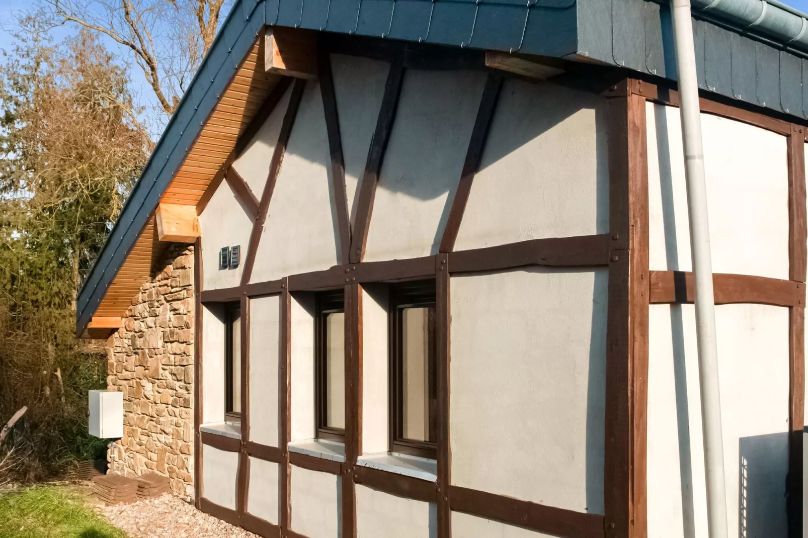 Superbe maison de vacances à Vieslam pour 6 adultes-Außenbereich Sommer