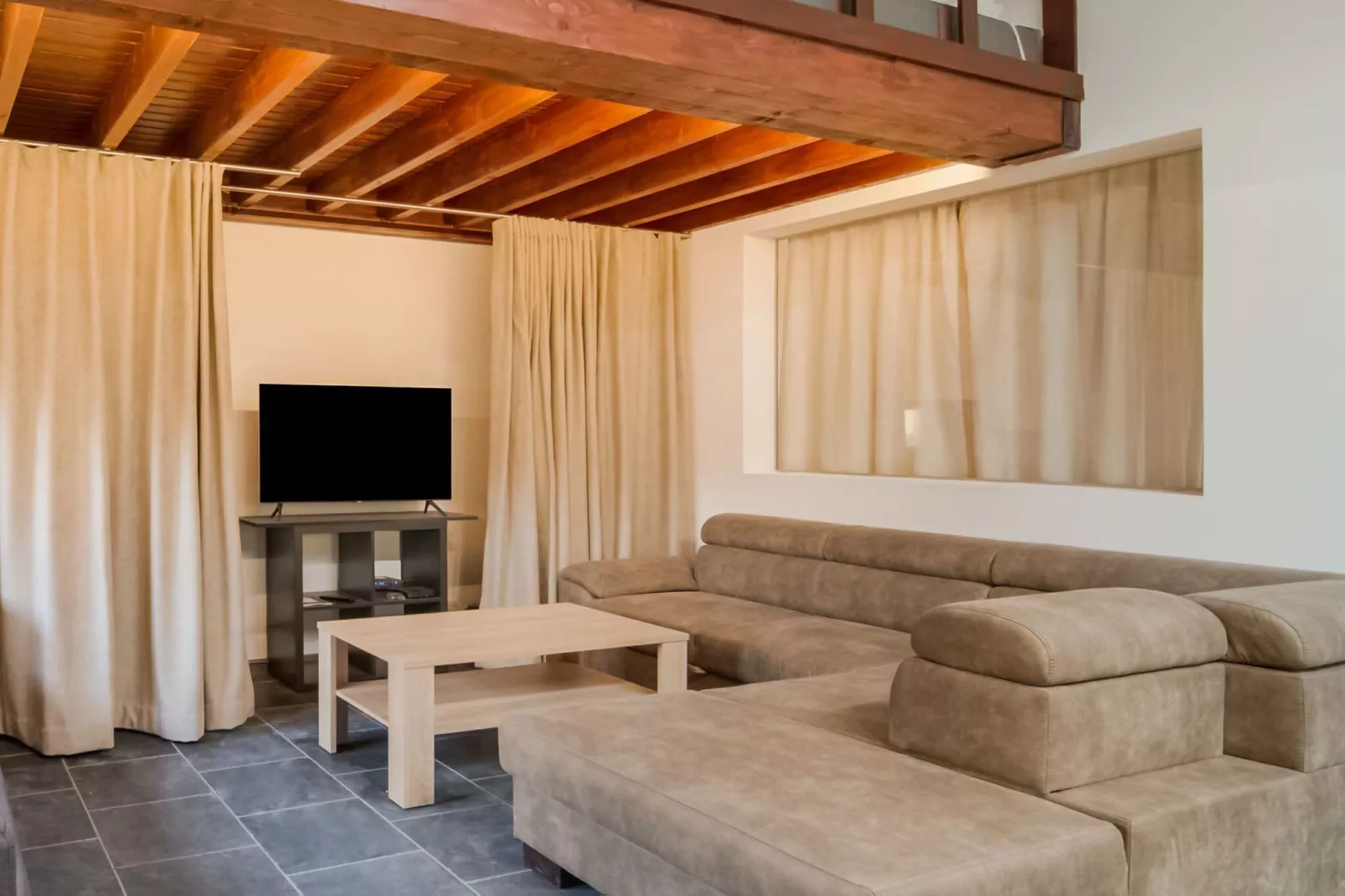 Superbe maison de vacances à Vieslam pour 6 adultes-Wohnzimmer