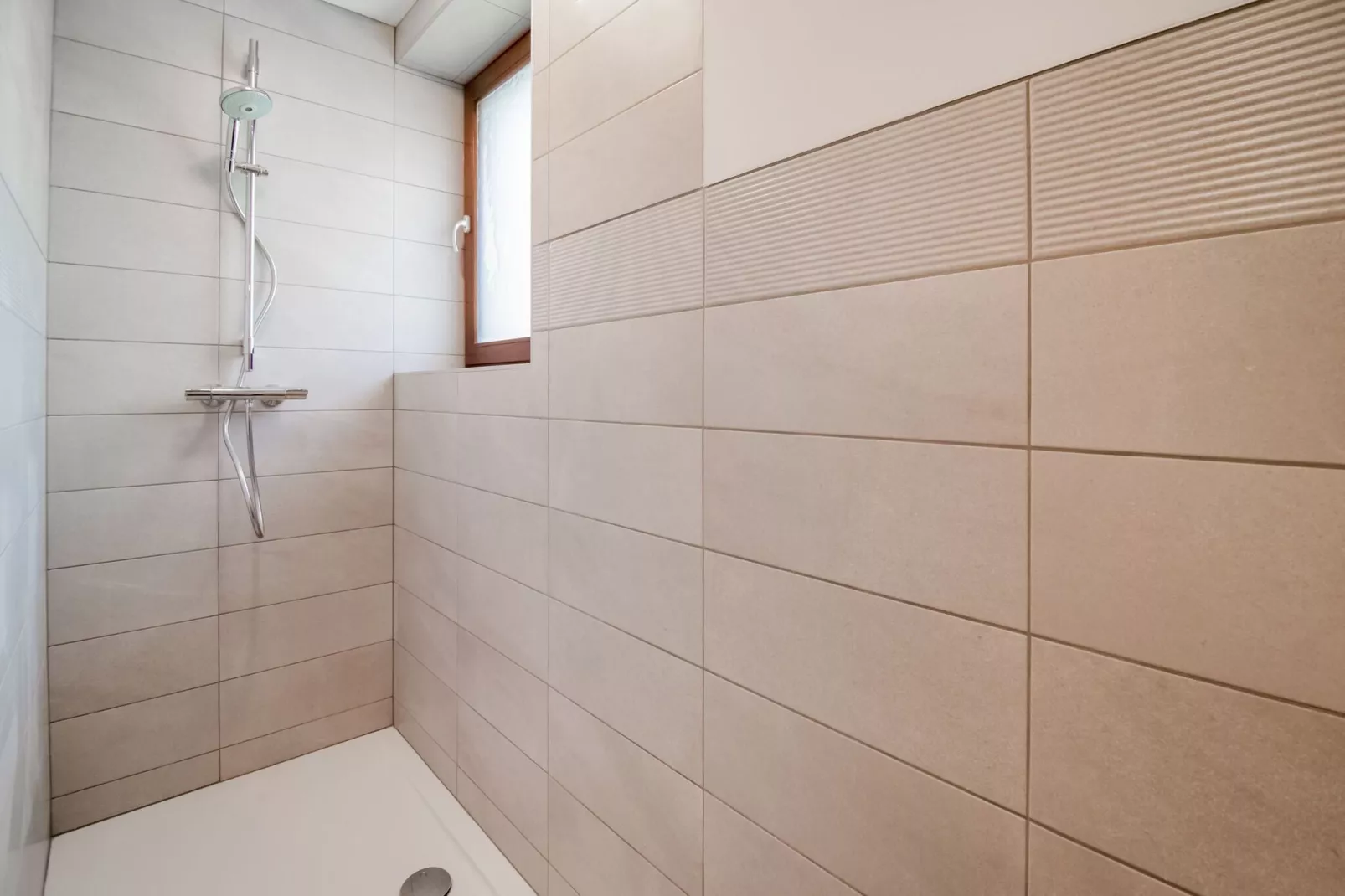 Superbe maison de vacances à Vieslam pour 6 adultes-Badezimmer