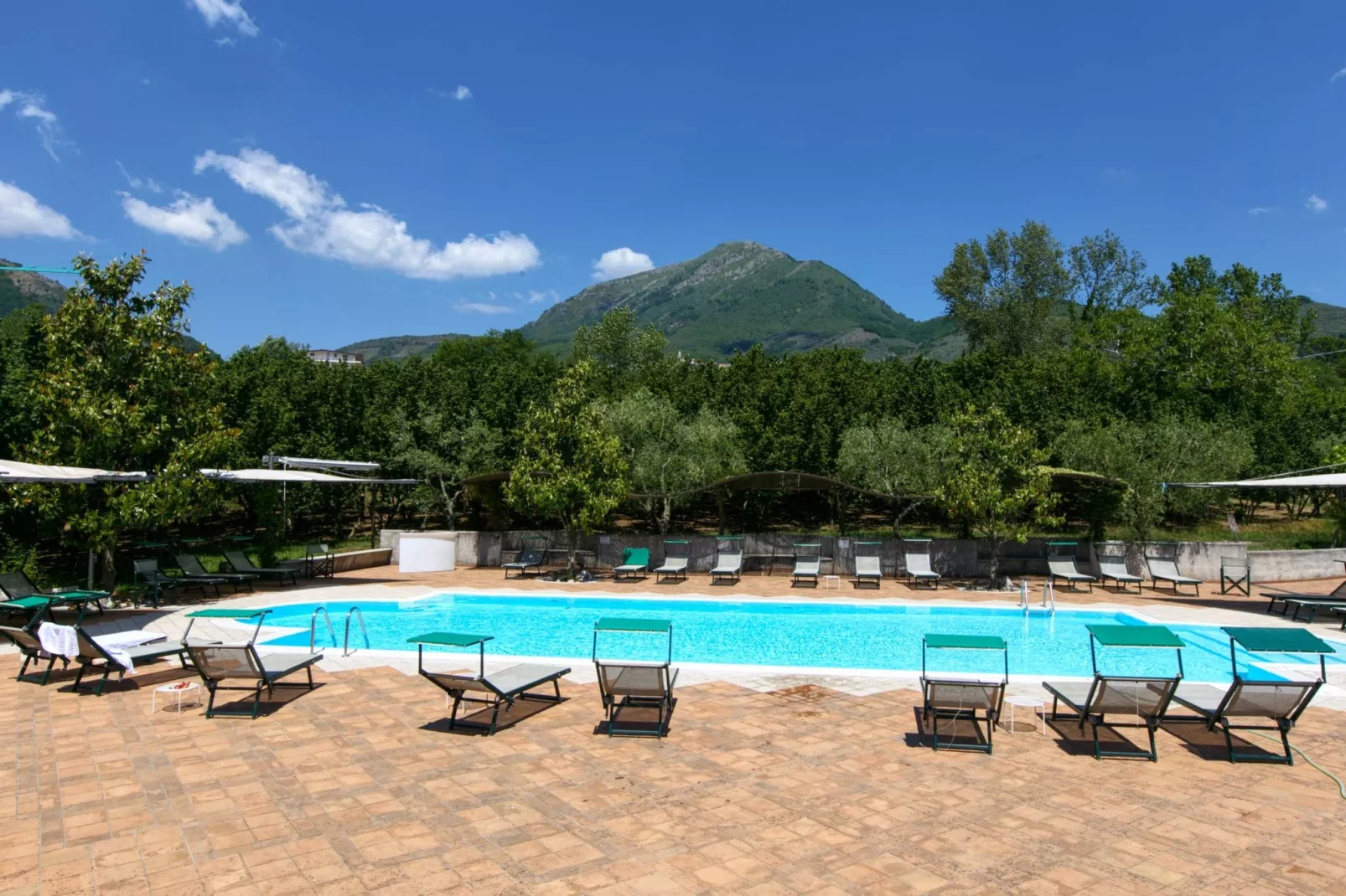 Mandarino-Pool