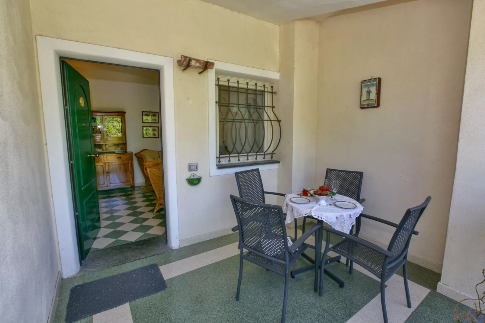 Mandarino-Terrace balcony