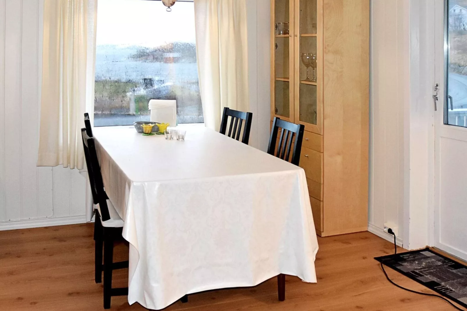 8 person holiday home in Revsnes-Indoor