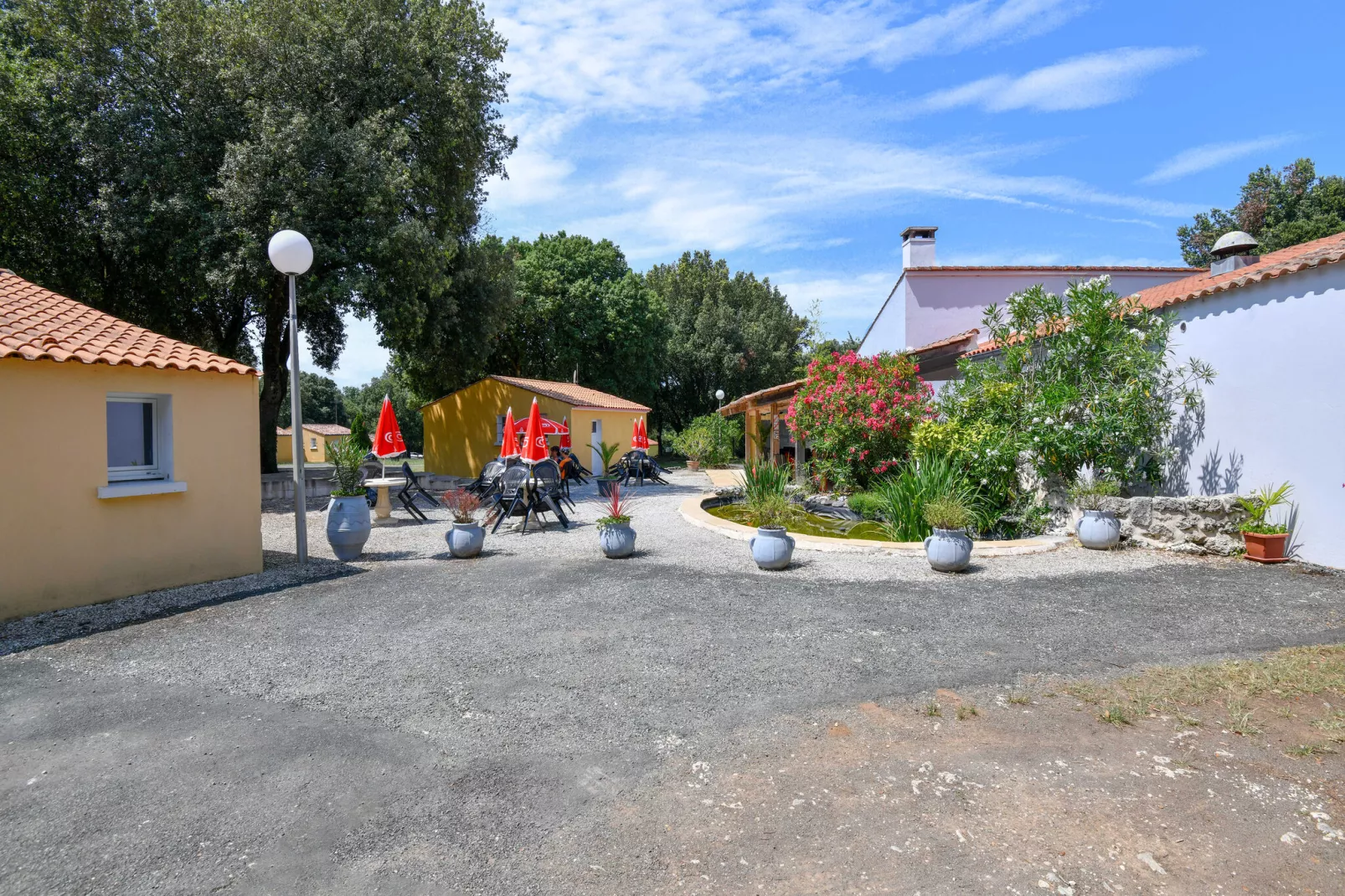 Chêne 2 plus - 4 pax - Gebiete Sommer 1 km