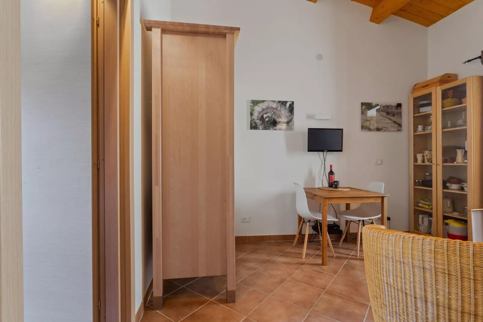 Oleandro 2-Dining room