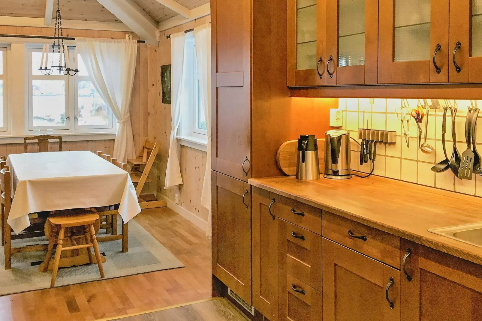 Maison de vacances pour 8 a FREI-Intérieur