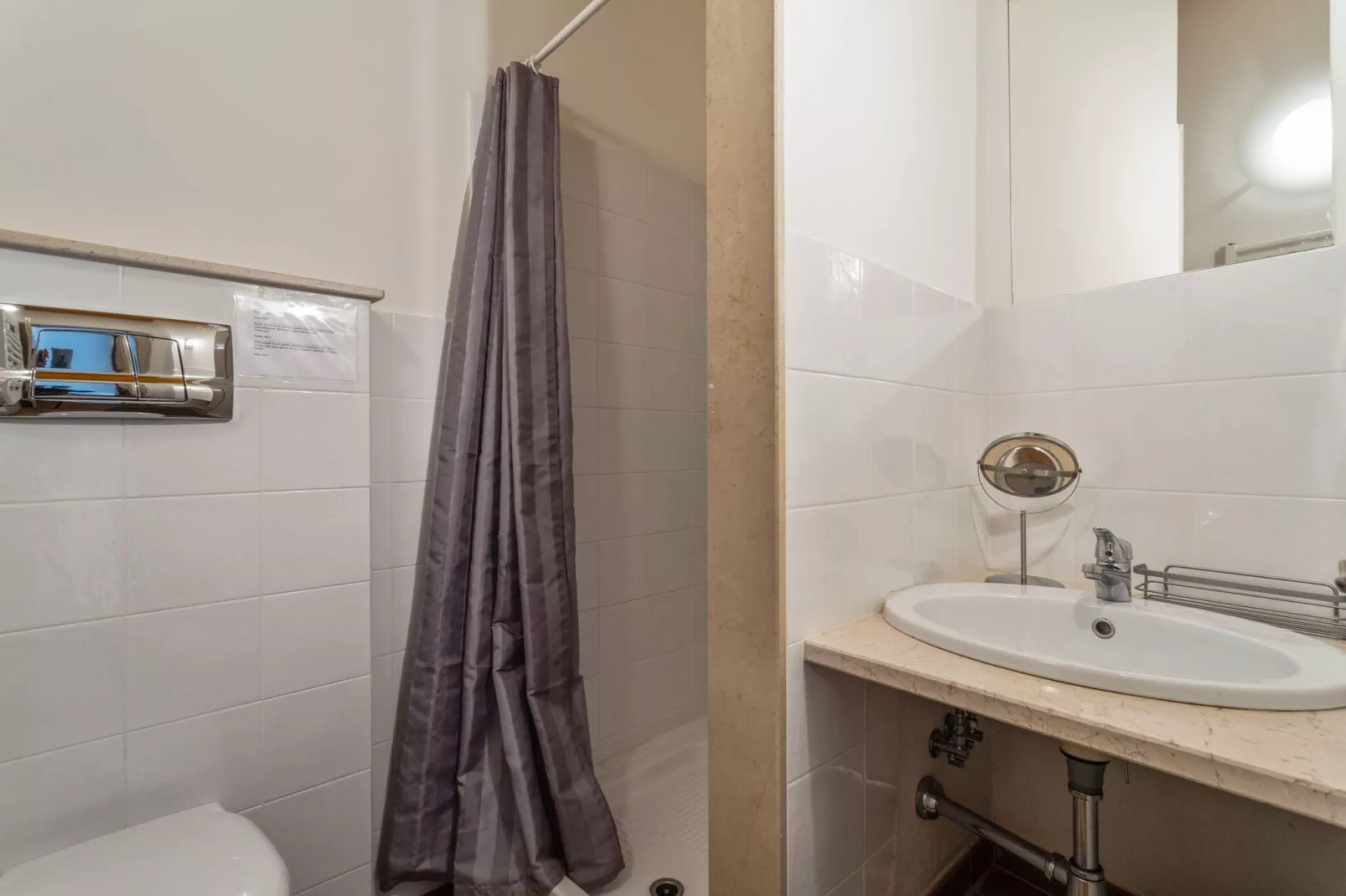 Oleandro 2-Bathroom