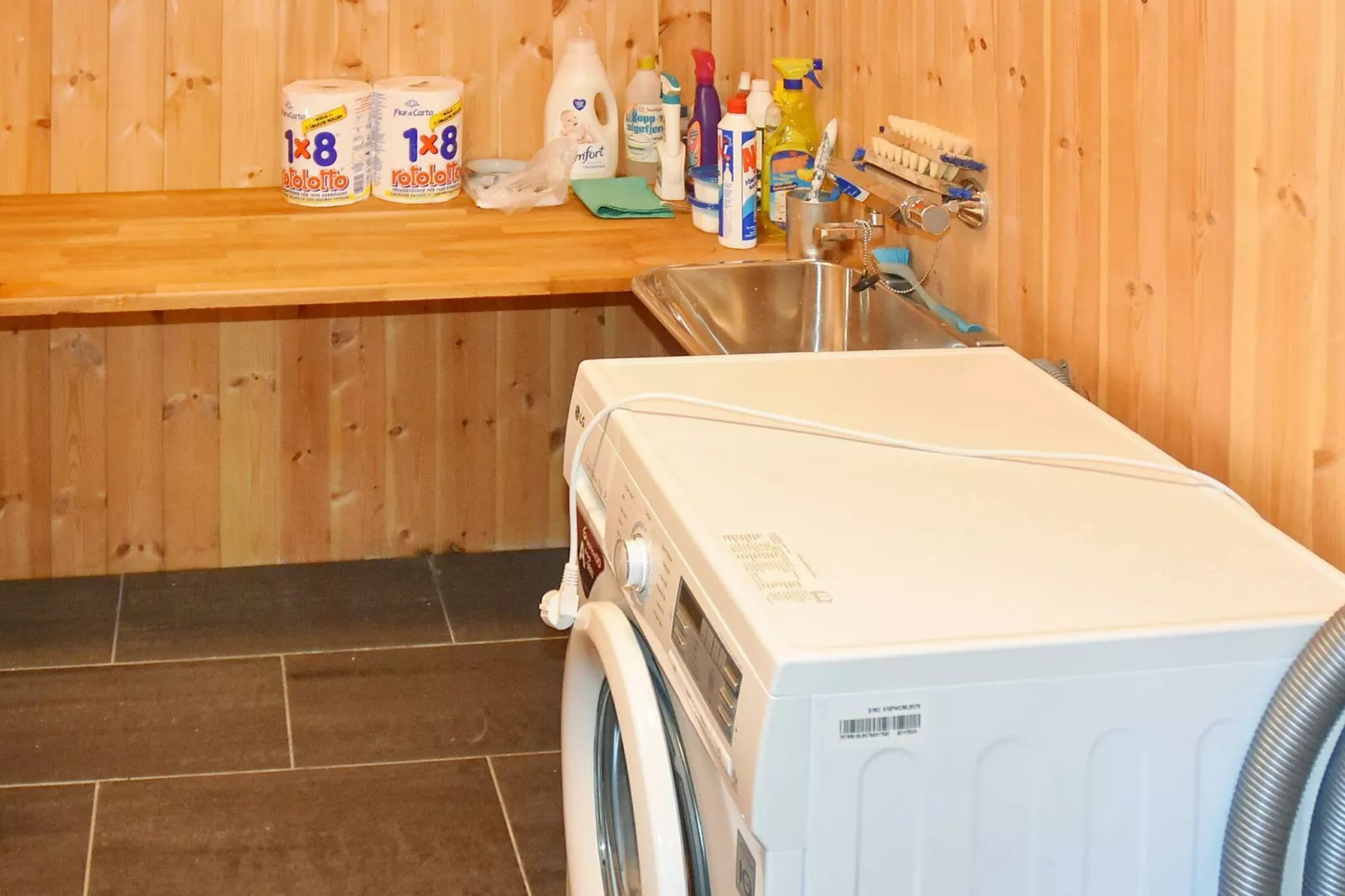 Maison de vacances pour 8 a FREI-Intérieur