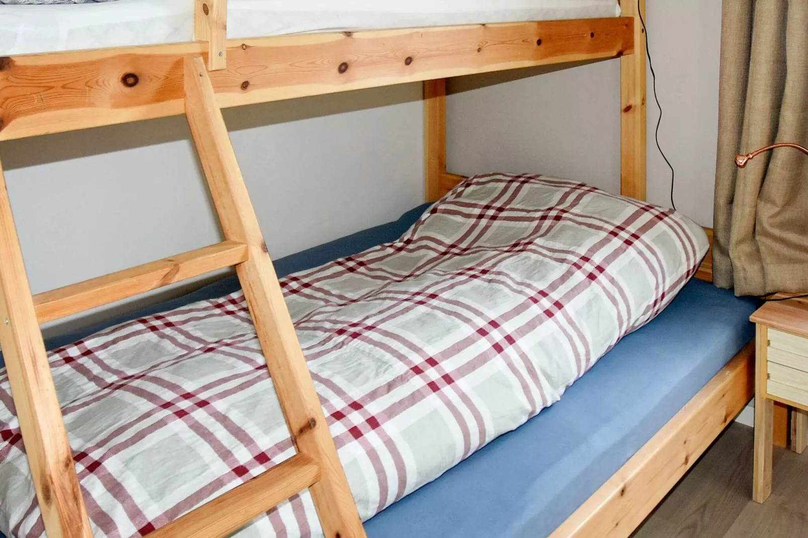 Maison de vacances pour 8 a FREI-Intérieur